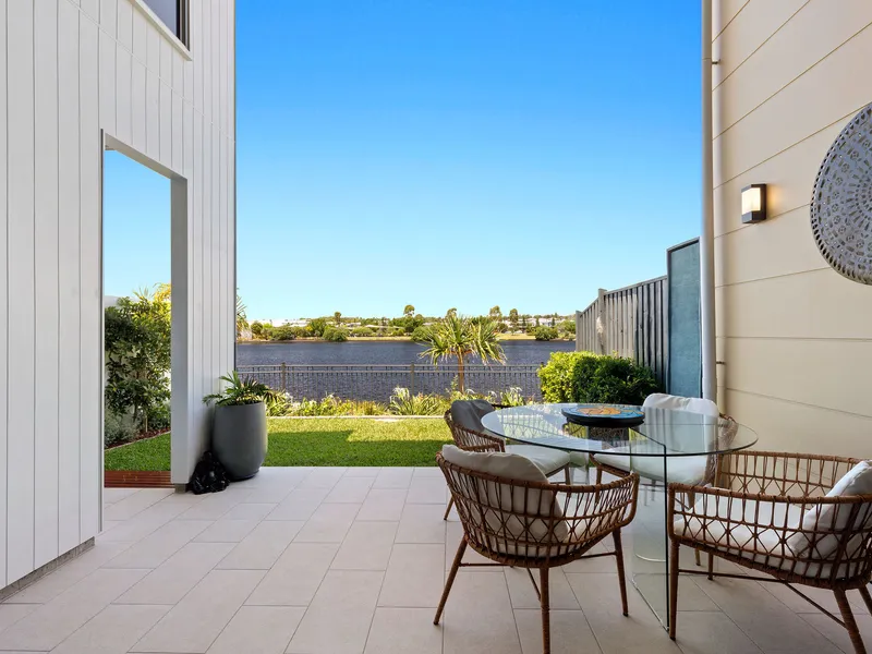 Luxury Waterfront Living