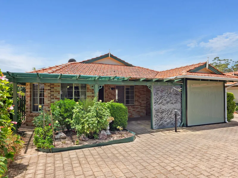 A lovely villa for the over 55's, close to the village