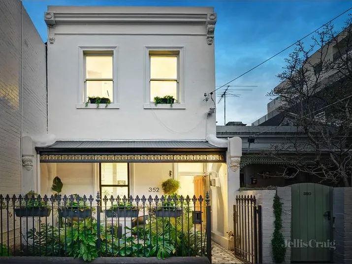 A fabulous Fitzroy find...