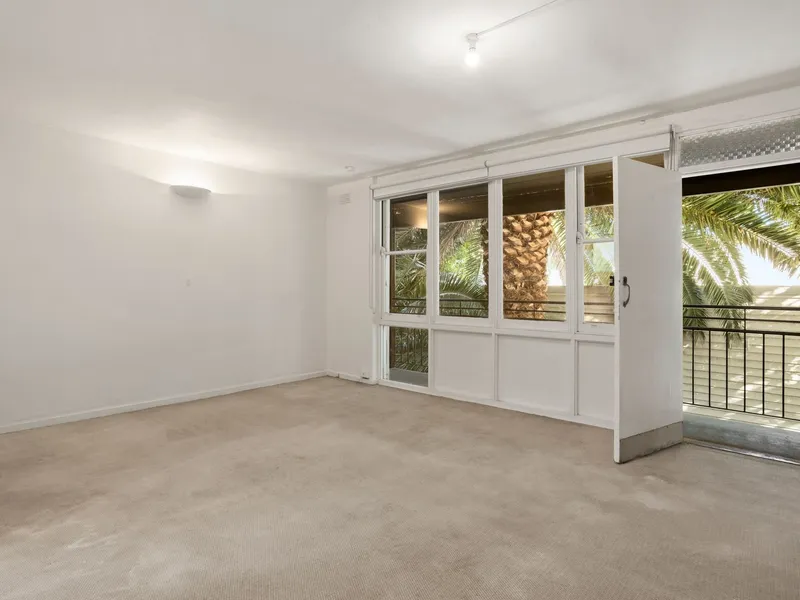 Savvy Studio Investment