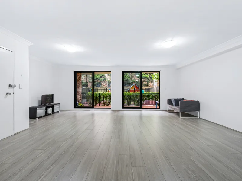 Family Friendly Modern 2 Bedroom Apartment