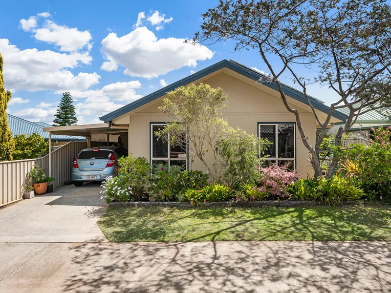 See This RETIREMENT GEM in the lush green 'Kingfisher Gardens Lifestyle Village'