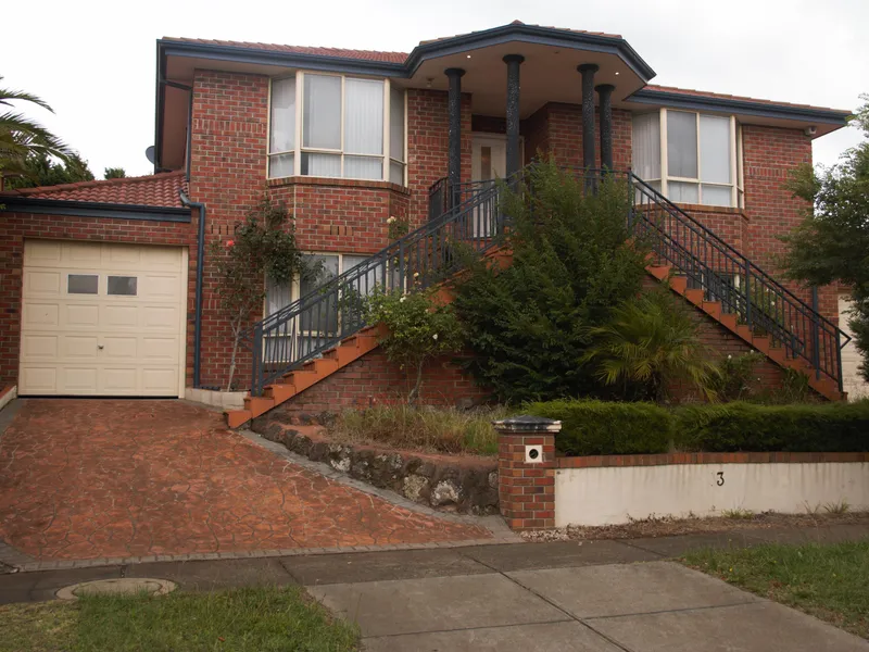 Magnificent Family Home!