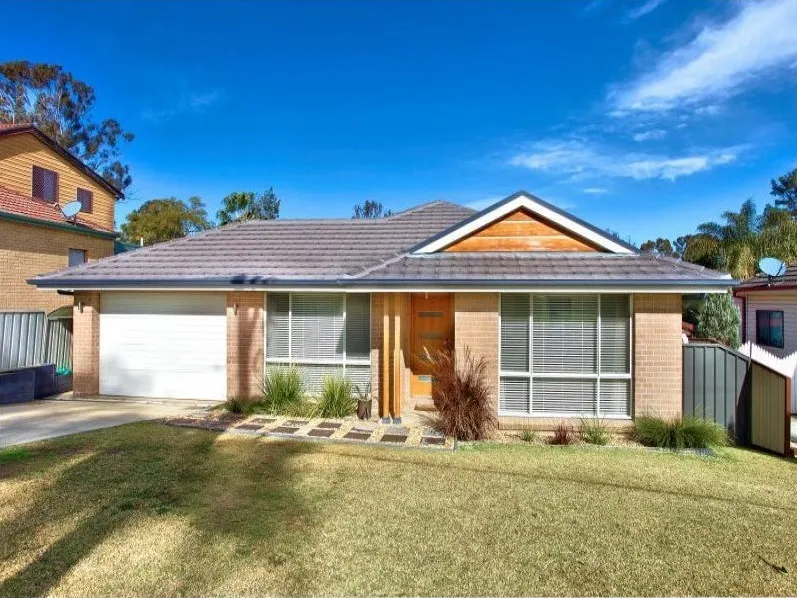 ELDERS REAL ESTATE PROUDLY PRESENTS!