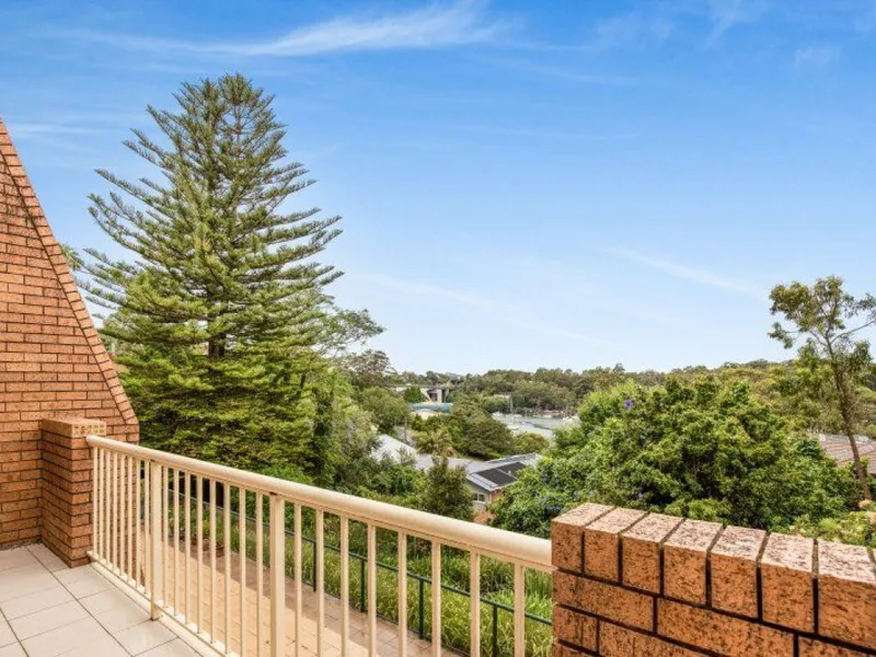 Looking for a recently renovated Serviced Apartment close to Sydney CBD?