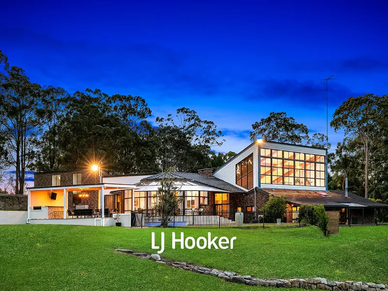 SOUGHT AFTER 8.6 ACRE PARCEL IN A PRESTIGIOUS LOCATION