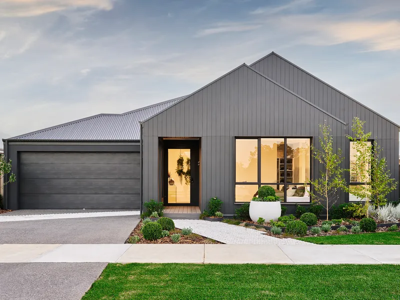 BUILD YOUR DREAM HOME WITH DALE ALCOCK HOMES