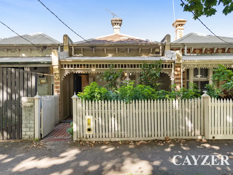 CHARACTER FILLED VICTORIAN