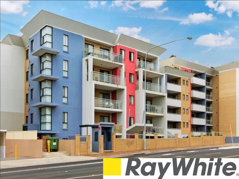 2 Bedroom Unit Close To Transport