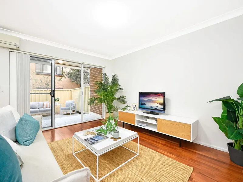 Ground Floor With Private Courtyard