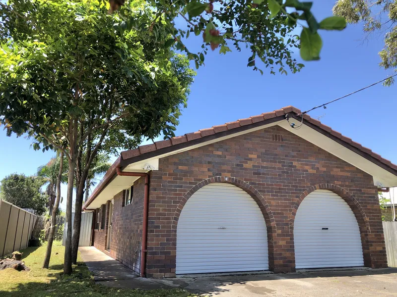 Renovated Two Bedroom Duplex