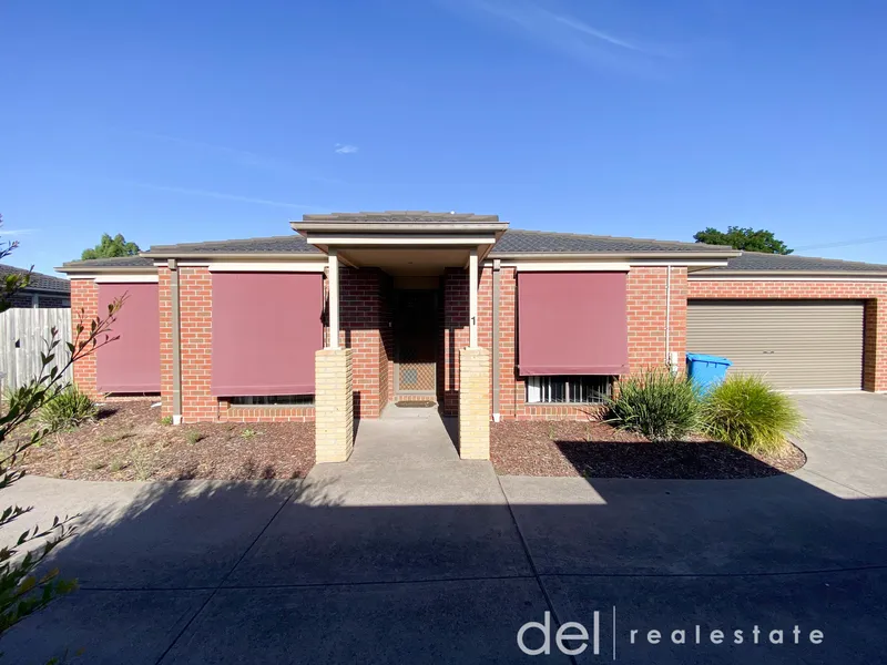 Neat & Tidy Three Bedroom Unit