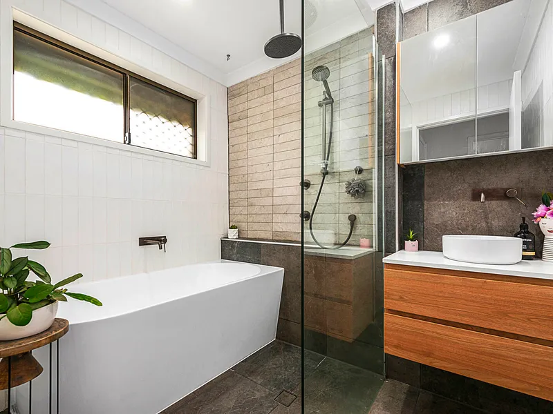 A Fresh Vibrancy In Dynamic Low-maintenance Living