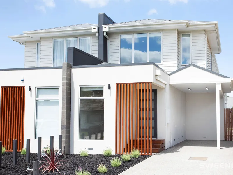 Brand New Beachside Townhouse