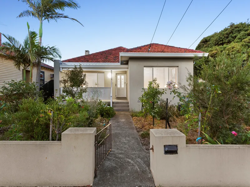 Stylish Spaces & Solar Success In Sweet Spot