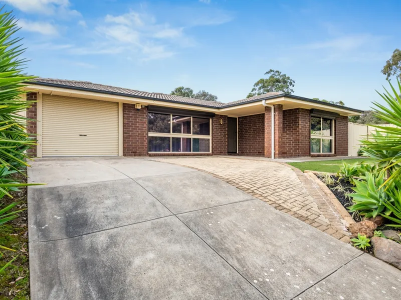 IMPRESSIVE 3 BEDROOM HOME ON A 709sqm ALLOTMENT IN BEAUTIFUL HAPPY VALLEY.