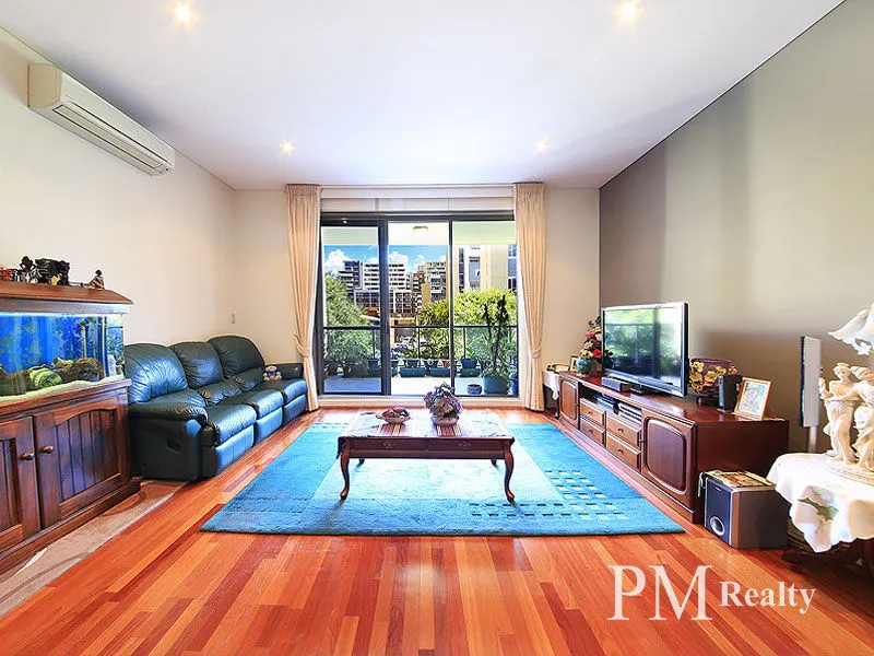 Spectacular Three Bedroom Apartment with Generous Space and Style