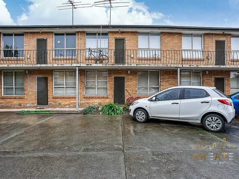 CHARMING ONE BEDROOM APARTMENT IN PRIME LOCATION