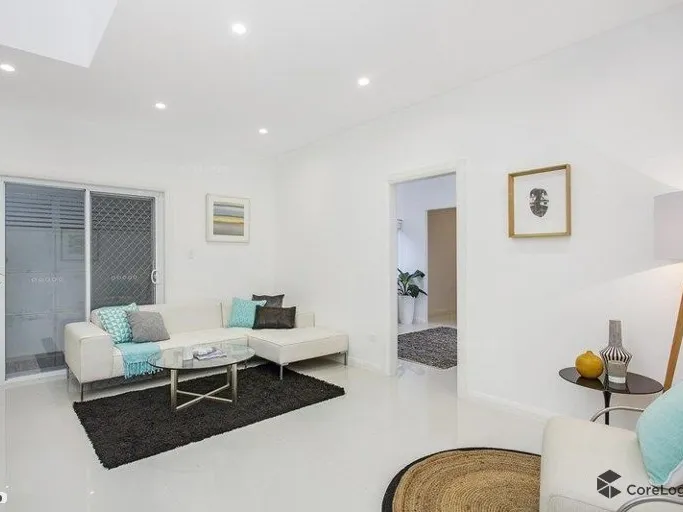 As New Family home in Prime Location