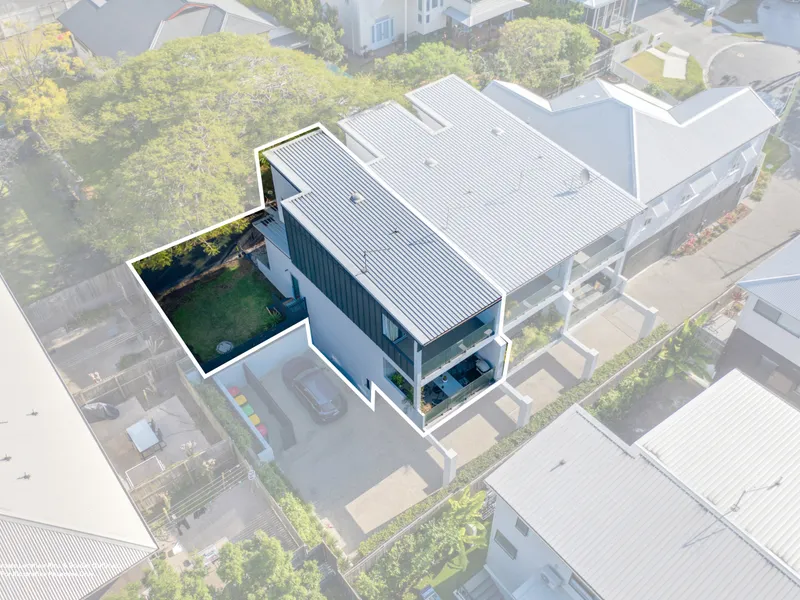 Boutique Tri Level Town Home