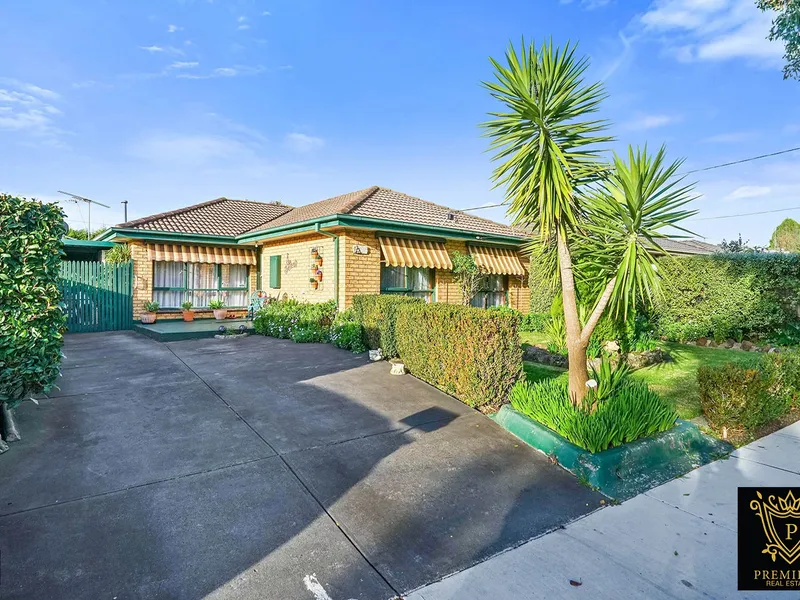 3 Bedroom Family Home!