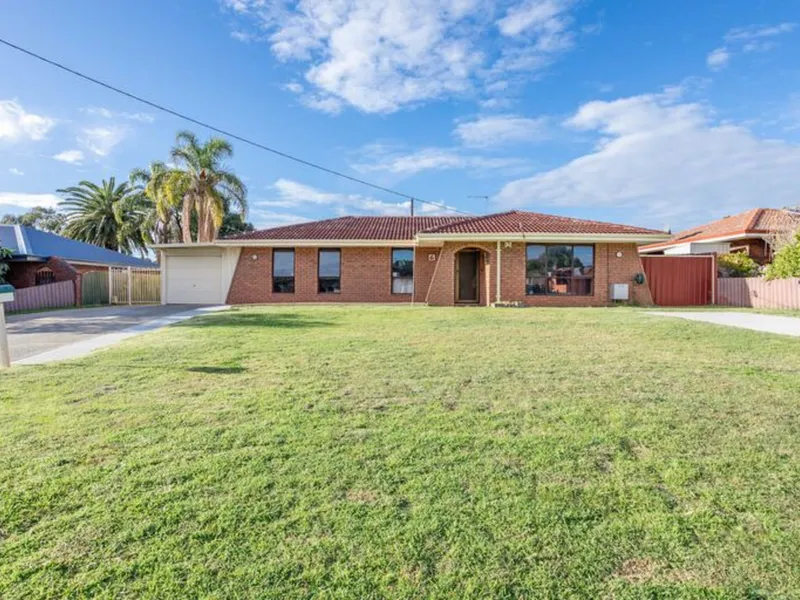 SPACIOUS SINGLE-LEVEL HOME