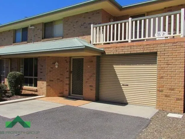 Fully Self Contained Air-conditioned Three Bedroom Townhouse