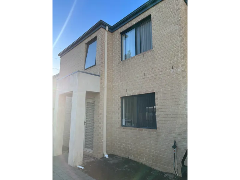 Dreamy Double Storey Delight!