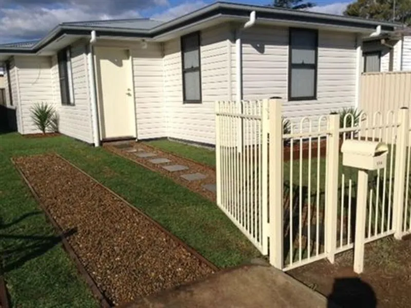Low maintenance lifestyle in convenient location