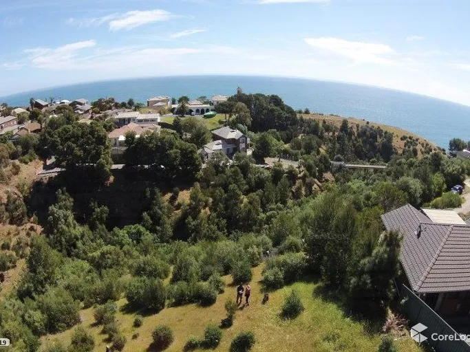 Sea Views – 3,100sqm - Subdivision Potential 