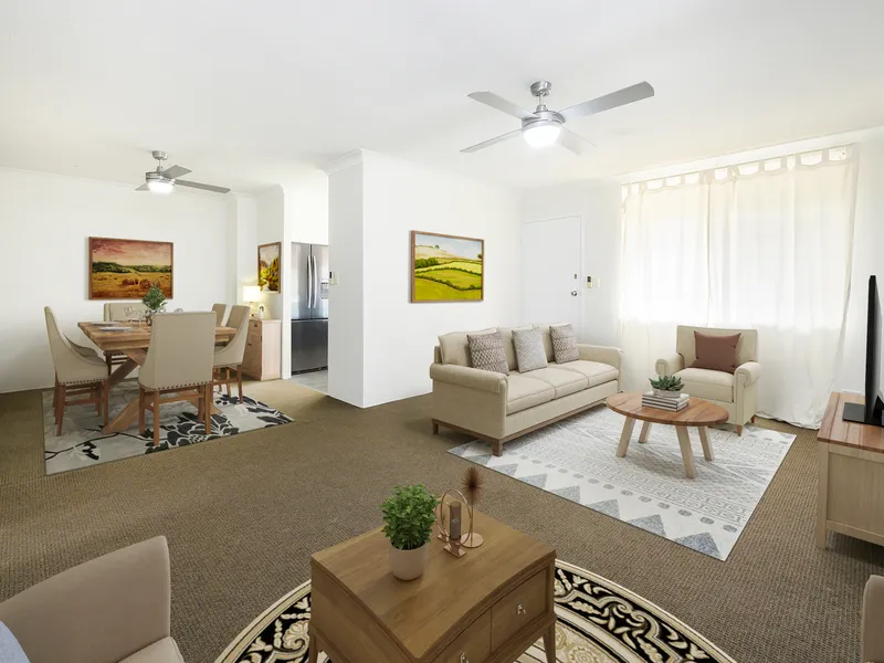 Inner-City Perks In Sought-After Locale!