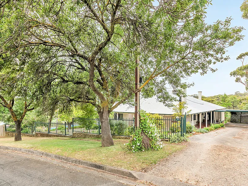 Beautiful Family Home in a Magnificent Location!