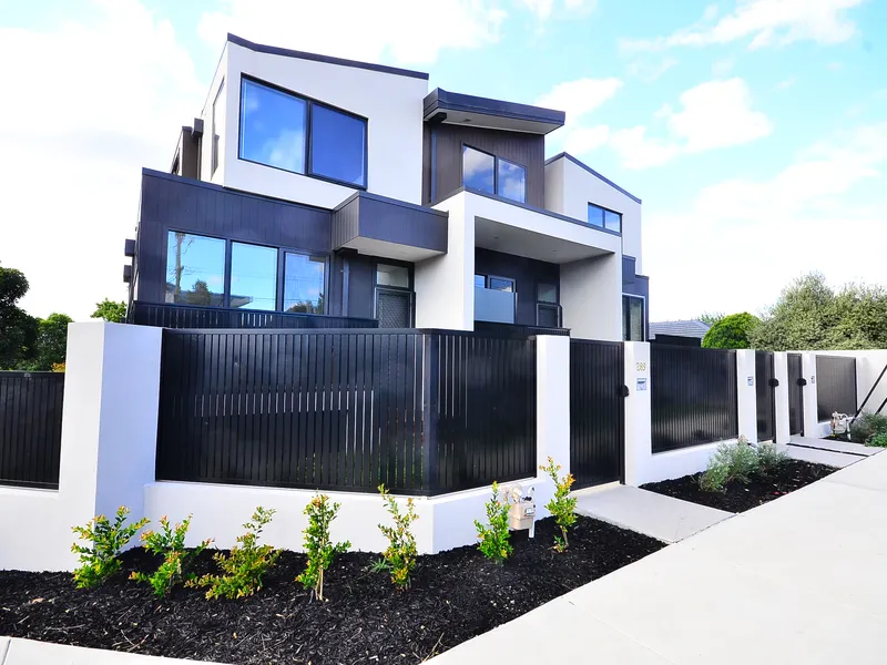 Beautiful New Townhouse in a Premium location