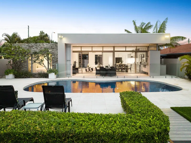 Golden Triangle Location with Epic Skyline Views