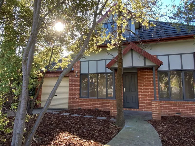 Updated two storey townhouse in Box Hill North!