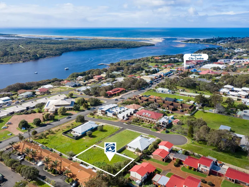 PRIME LAND WITH VIEWS