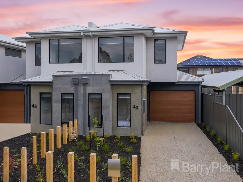 MODERN TOWNHOUSE