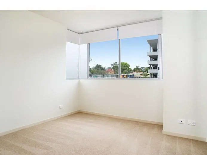 Spacious 2 Bedroom Apartment