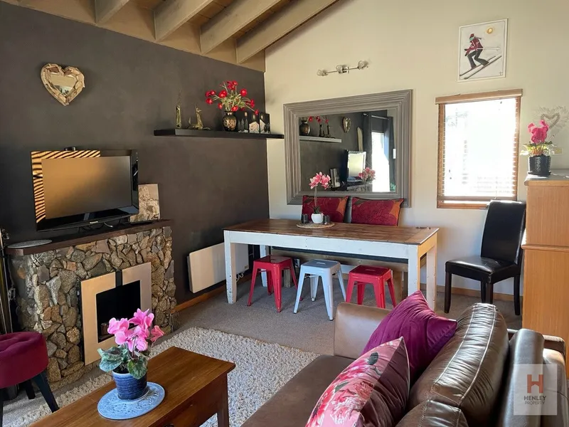 $325/week on a Summer Lease