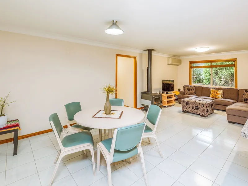 4 Bedroom Large Family Home