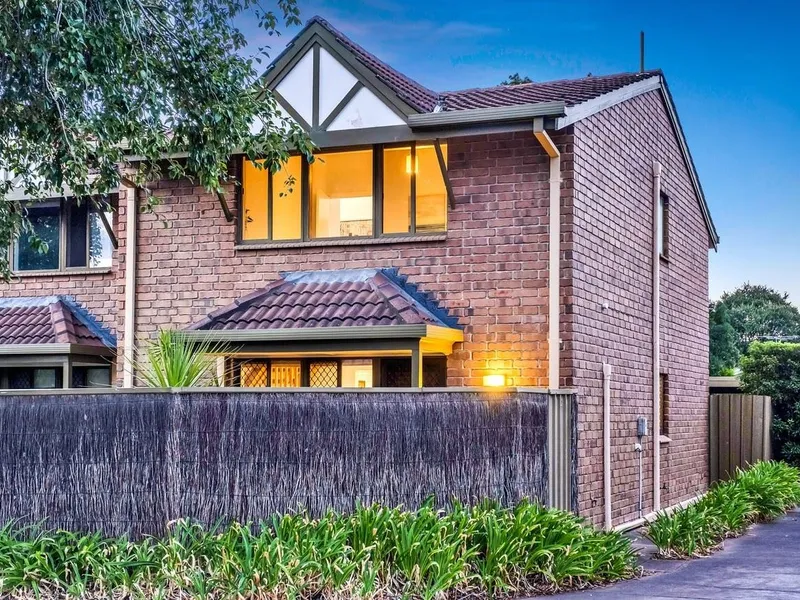 3 bedroom Townhouse in leafy suburb of Fullarton