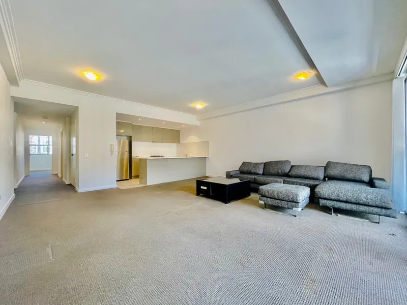 Spacious Two Bedroom Apartment for Lease in Hurstville
