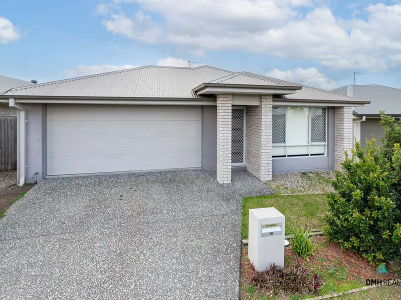 Modern family home located in Golf Links Estate