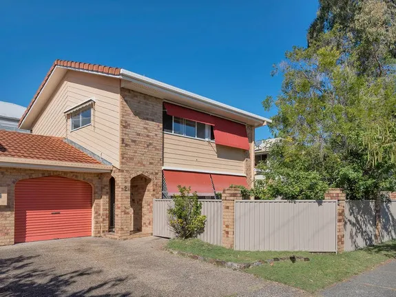 Paradise Point Large Duplex