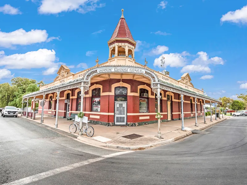 A grand old lady and knight in shining armour