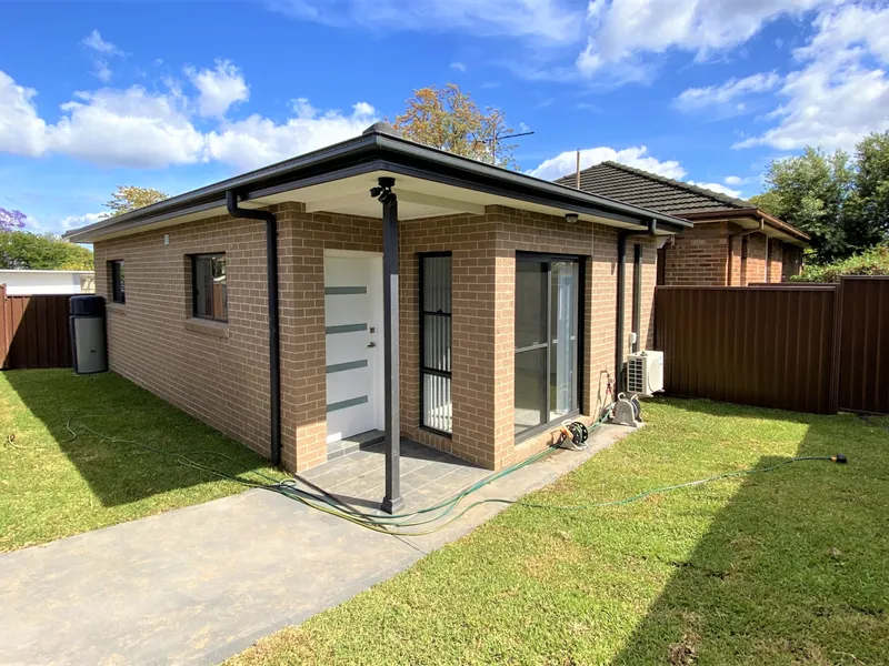 Brand new modern 2-bedroom granny flat