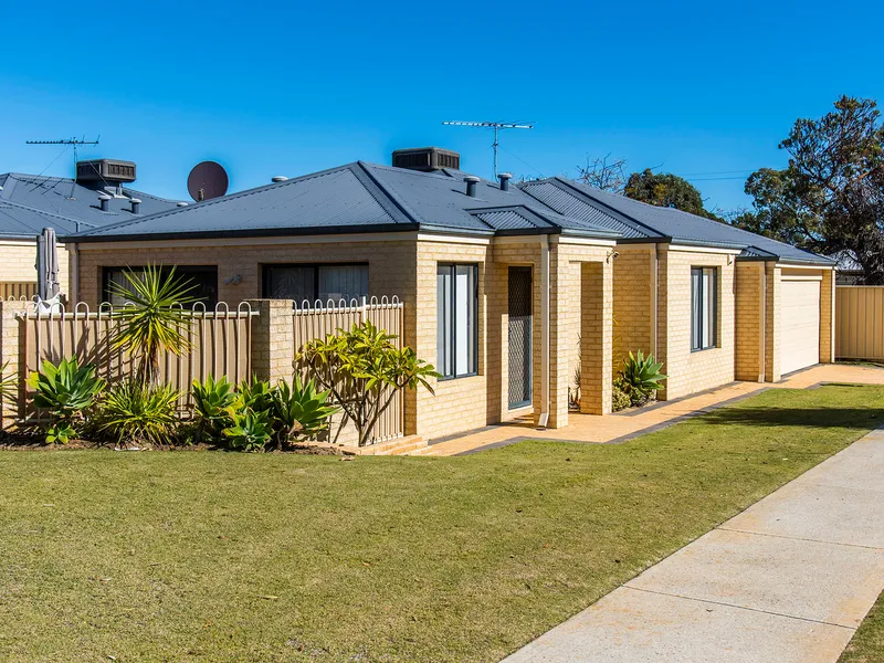 Quiet, Convenient and Homely with Lawn Mowing Included