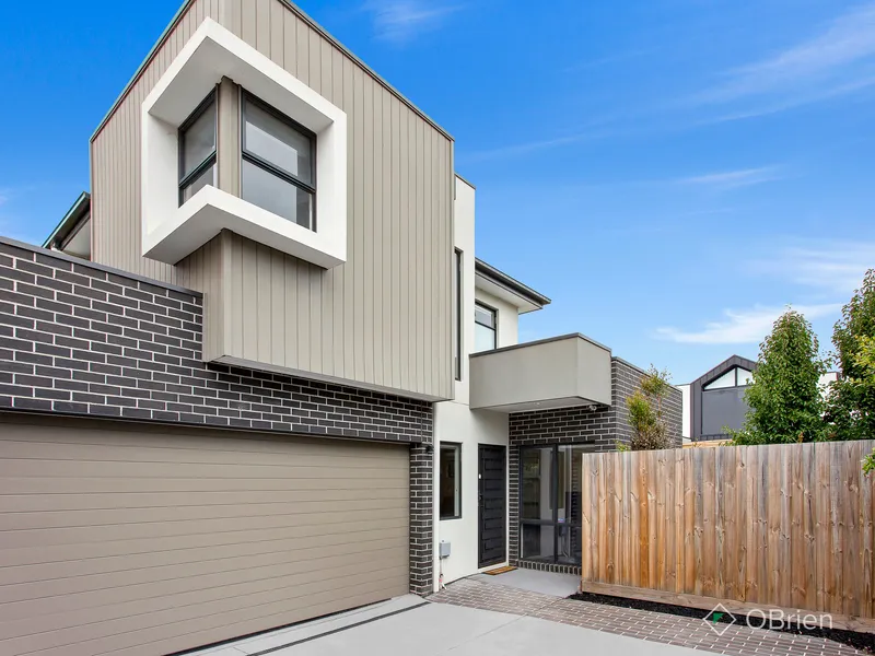 Sundrenched stress-free living 