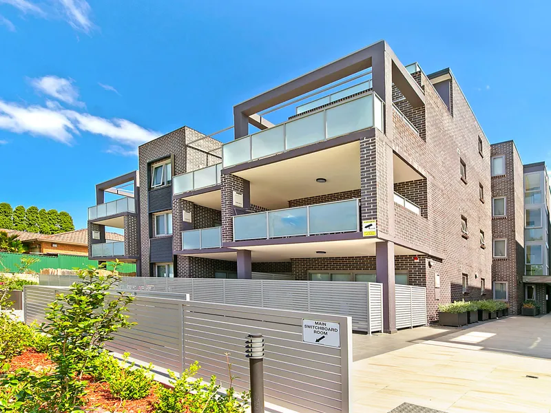 NEAR NEW TWO BEDROOM 