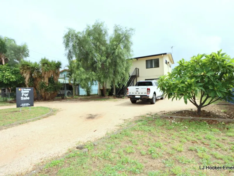 TWO STOREY HOME WILL BE A FAMILY FAVORITE